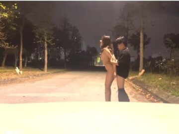 Được hôm ra công viên puclic